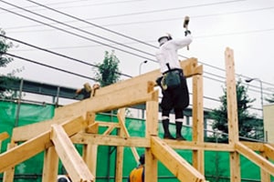 No.21 荷上げ作業